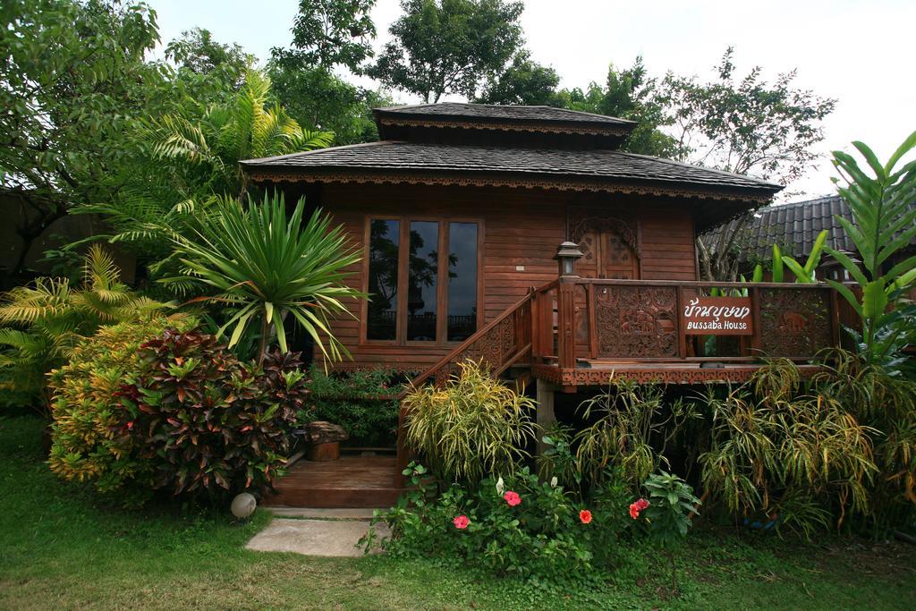 Pai Treehouse Hotel Exterior photo