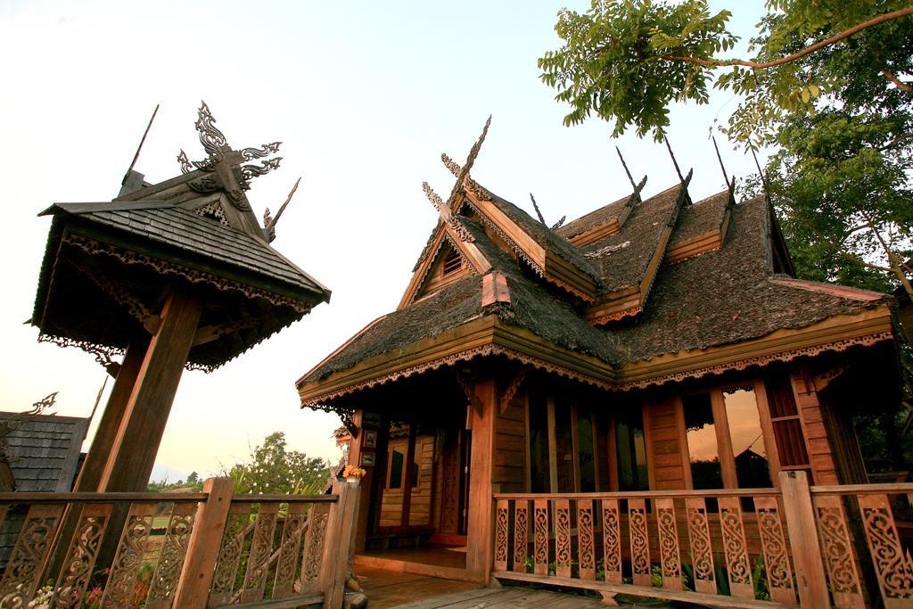 Pai Treehouse Hotel Exterior photo