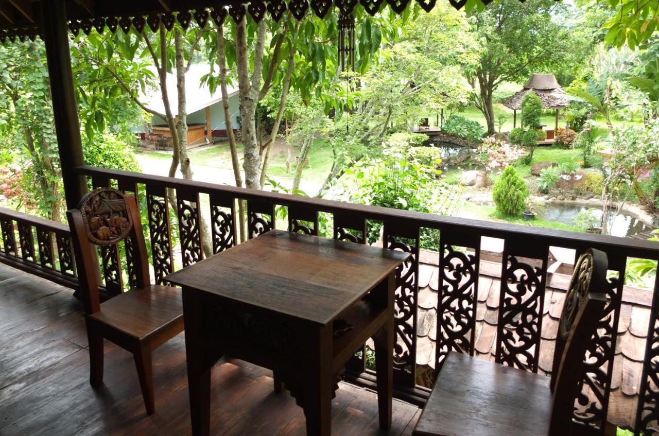 Pai Treehouse Hotel Exterior photo